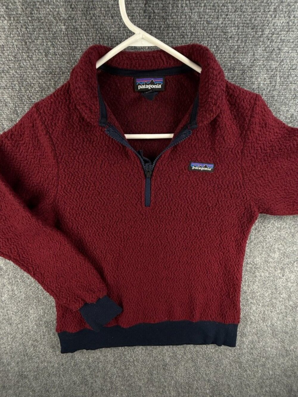 Patagonia Wool Polyester Blend Fleece Jacket Small Red 1/4 Zip Logo Woolyester